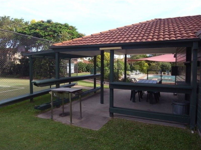 27/23 Tristan Place, Benowa QLD 4217