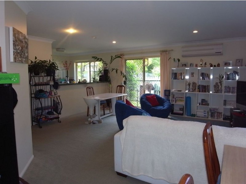 27/23 Tristan Place, Benowa QLD 4217