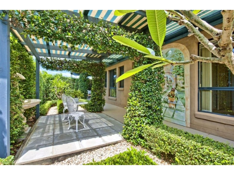 44 Inwood Crescent, Merrimac QLD 4226