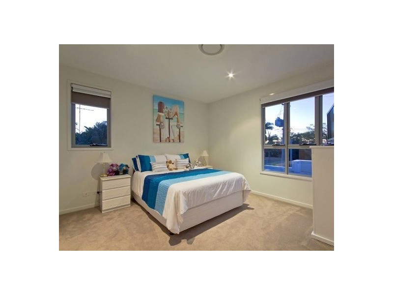 Sorrento QLD 4217