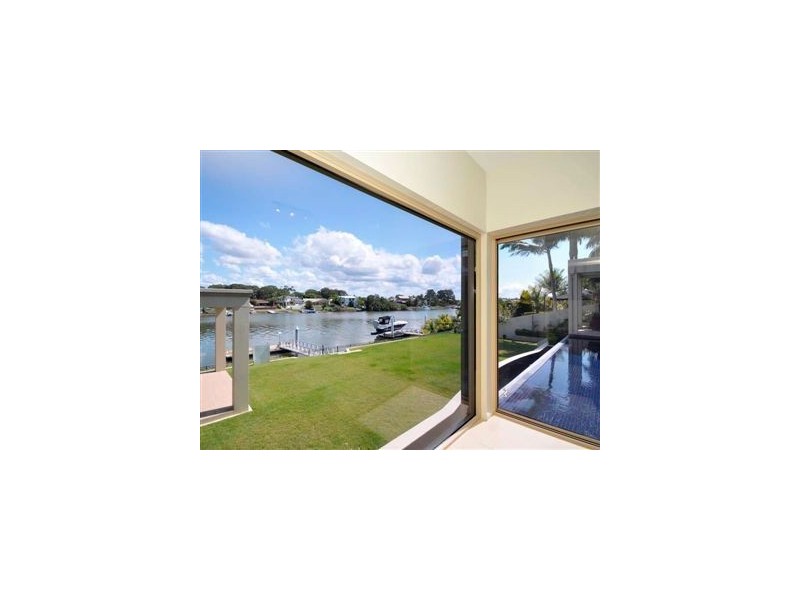 29 Sir Bruce Small Boulevard, Benowa QLD 4217