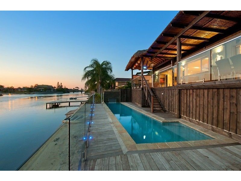 78 Sovereign Drive, Mermaid Waters QLD 4218
