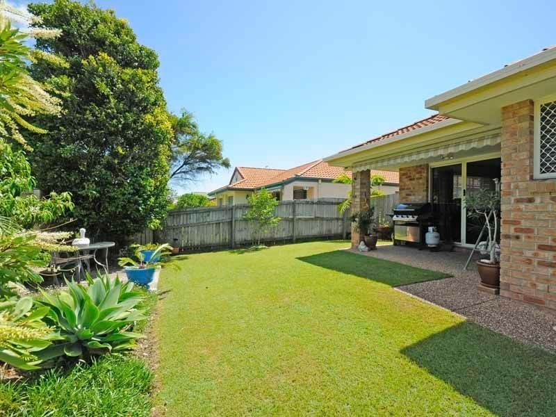 1/157 Whiting Street, Labrador QLD 4215