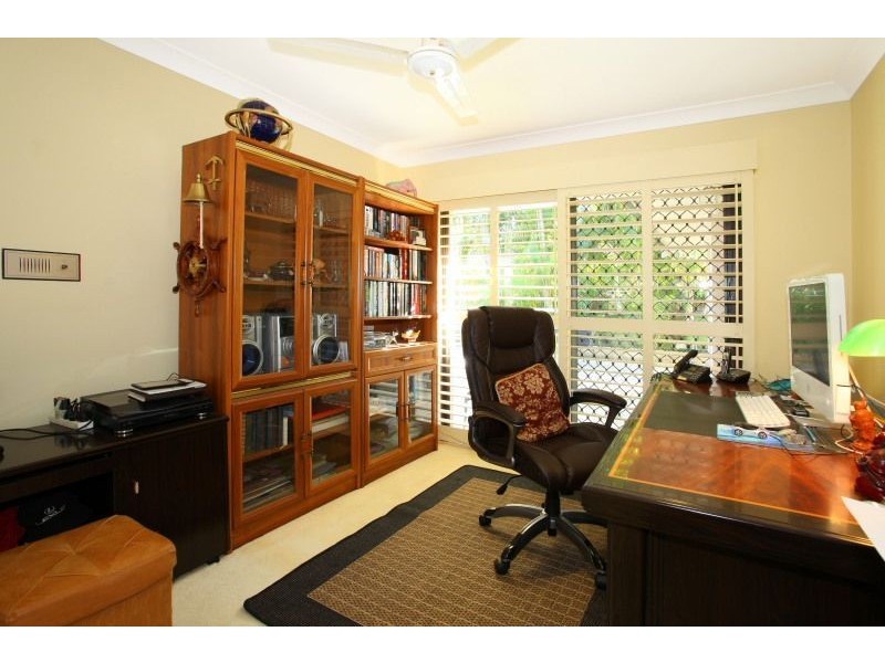 137 Witt Ave, Carrara QLD 4211