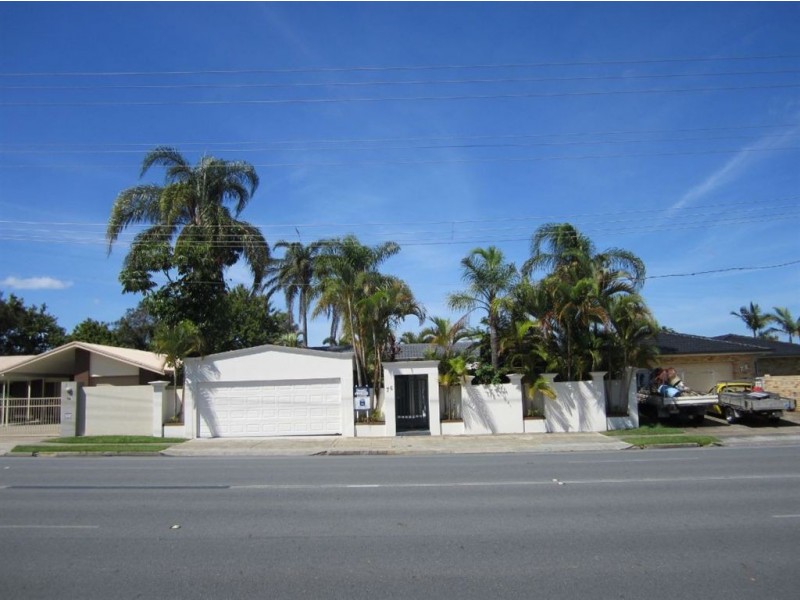 76 Salerno Street, Isle Of Capri QLD 4217