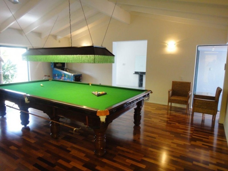 76 Salerno Street, Isle Of Capri QLD 4217