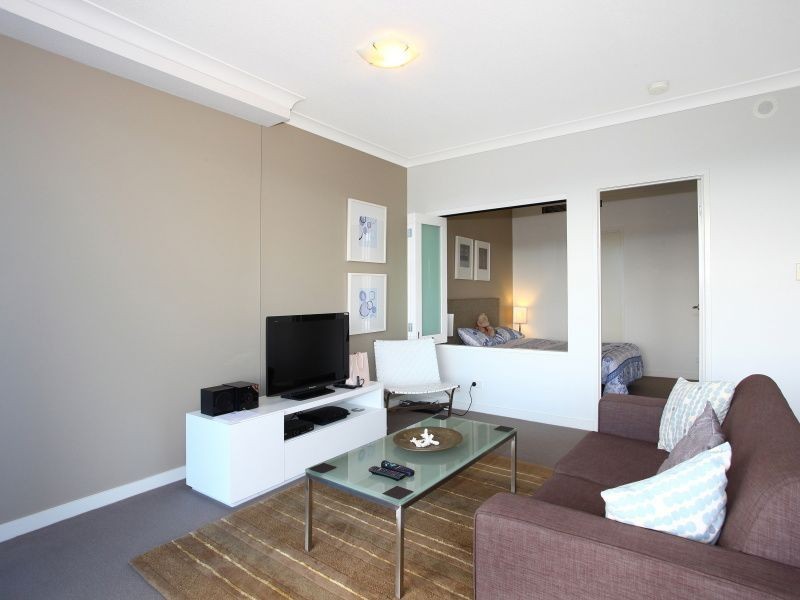 706/430 Marine Parade, Biggera Waters QLD 4216