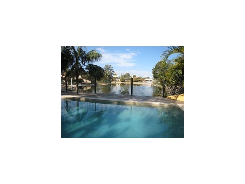 140 Rio Vista Boulevard, Broadbeach Waters QLD 4218