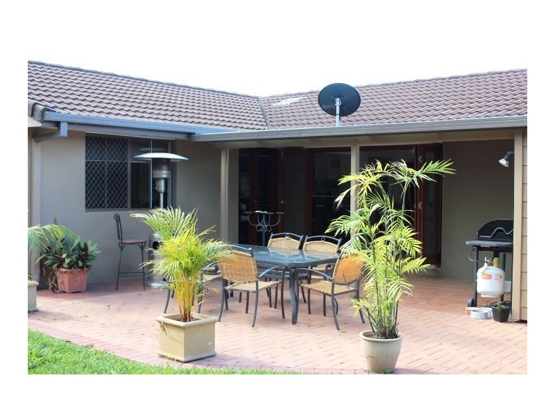 38 Lochinvar Court, Ashmore QLD 4214