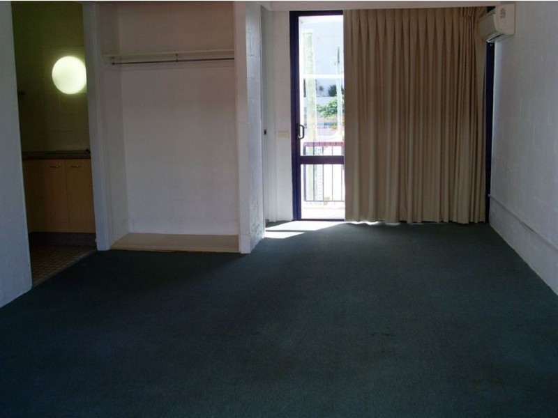 26/2877 Gold Coast Highway, Surfers Paradise QLD 4217