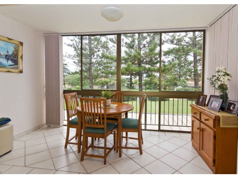 4/19 Montana Road, Mermaid Beach QLD 4218