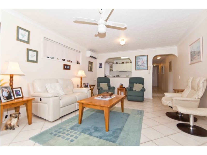 4/19 Montana Road, Mermaid Beach QLD 4218