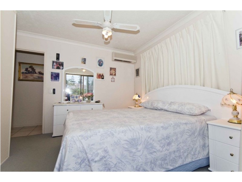 4/19 Montana Road, Mermaid Beach QLD 4218