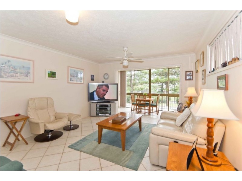 4/19 Montana Road, Mermaid Beach QLD 4218