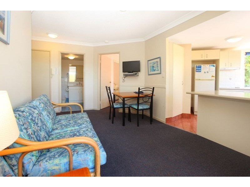 2/40 Burra Street, Surfers Paradise QLD 4217