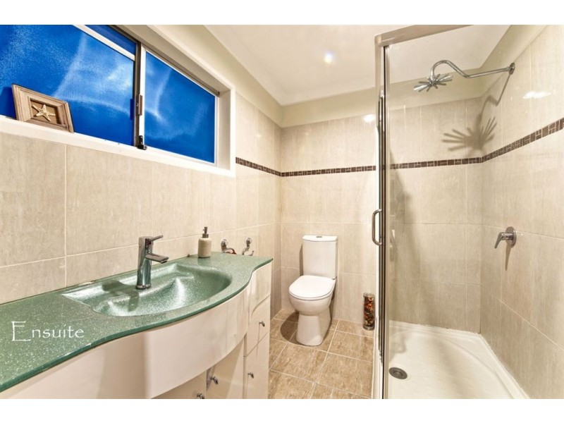 3 Limosa Street, Ashmore QLD 4214