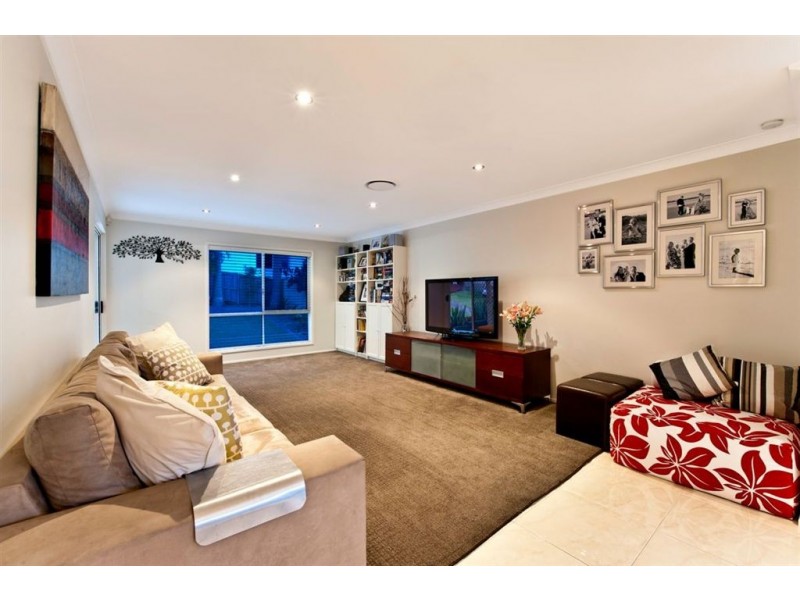 3 Limosa Street, Ashmore QLD 4214