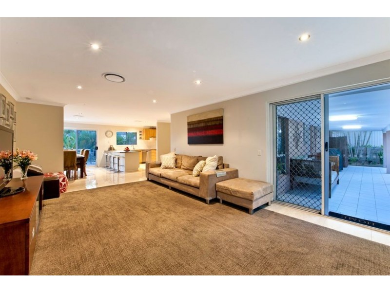 3 Limosa Street, Ashmore QLD 4214