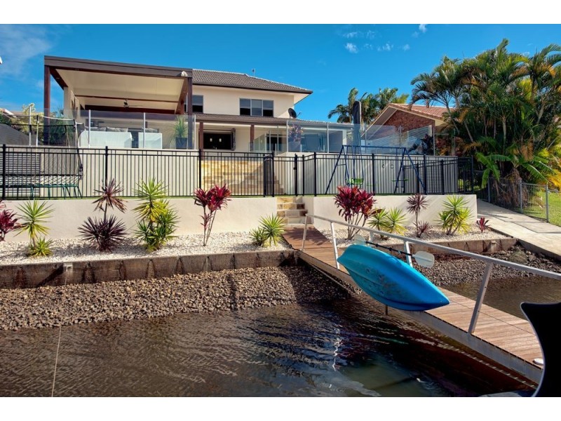 97 Witt Avenue, Carrara QLD 4211