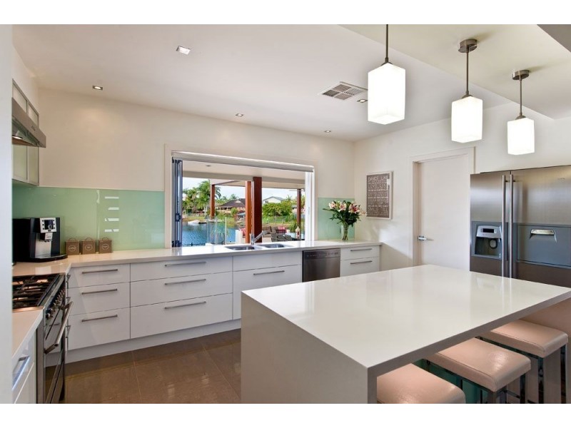 97 Witt Avenue, Carrara QLD 4211