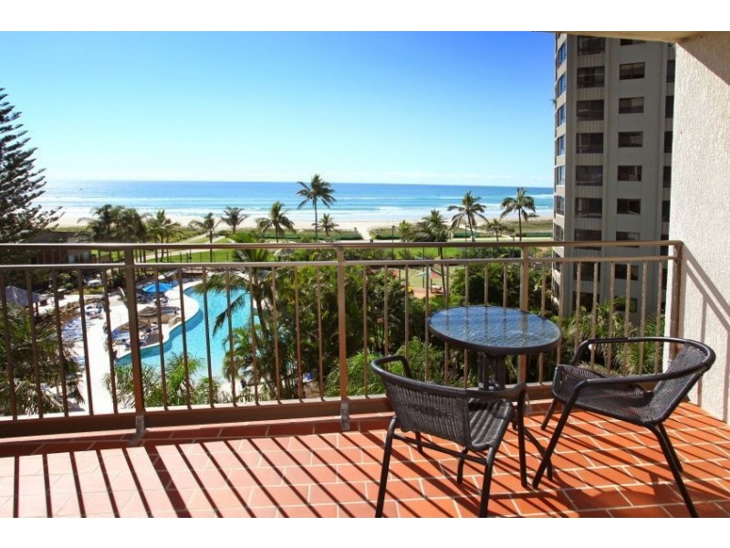 4B/973 Gold Coast Highway, Palm Beach QLD 4221