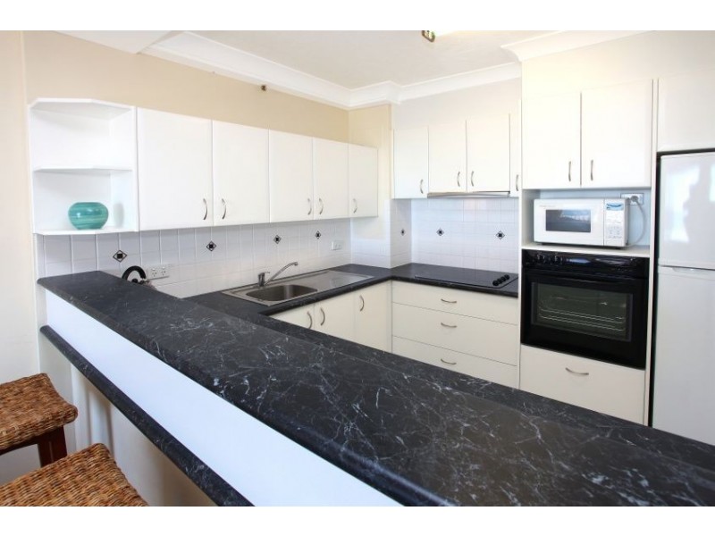 4B/973 Gold Coast Highway, Palm Beach QLD 4221