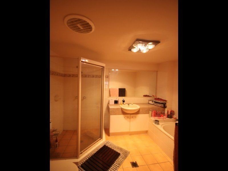 1/18 Rimu Place, Nerang QLD 4211