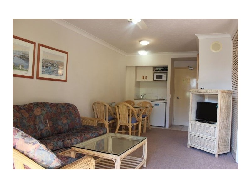 31/1 Paradise Island, Surfers Paradise QLD 4217
