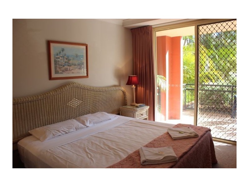 31/1 Paradise Island, Surfers Paradise QLD 4217