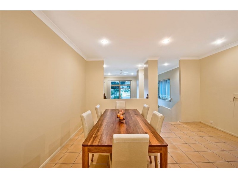 1/21 Paradise Parade, Paradise Point QLD 4216