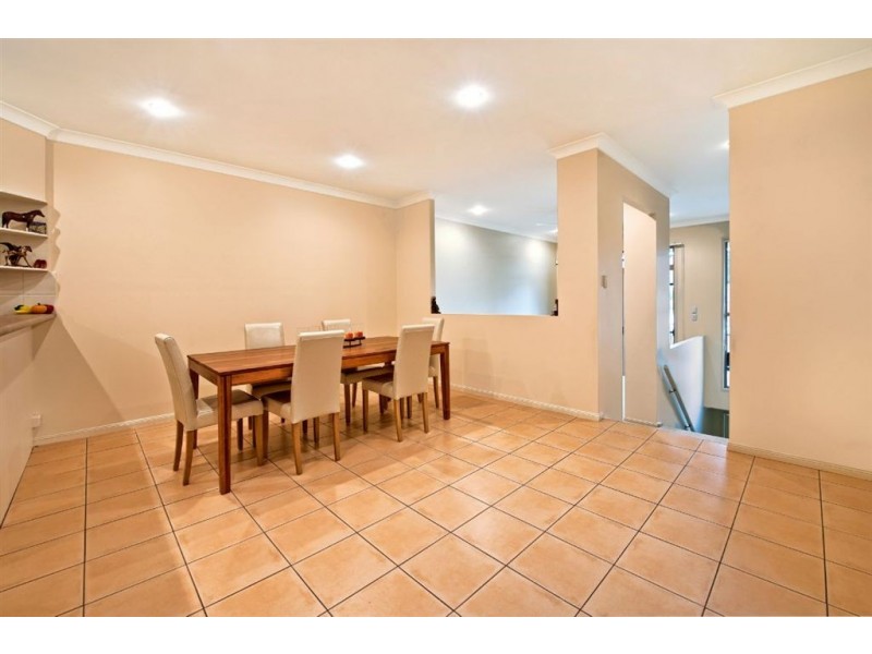 1/21 Paradise Parade, Paradise Point QLD 4216