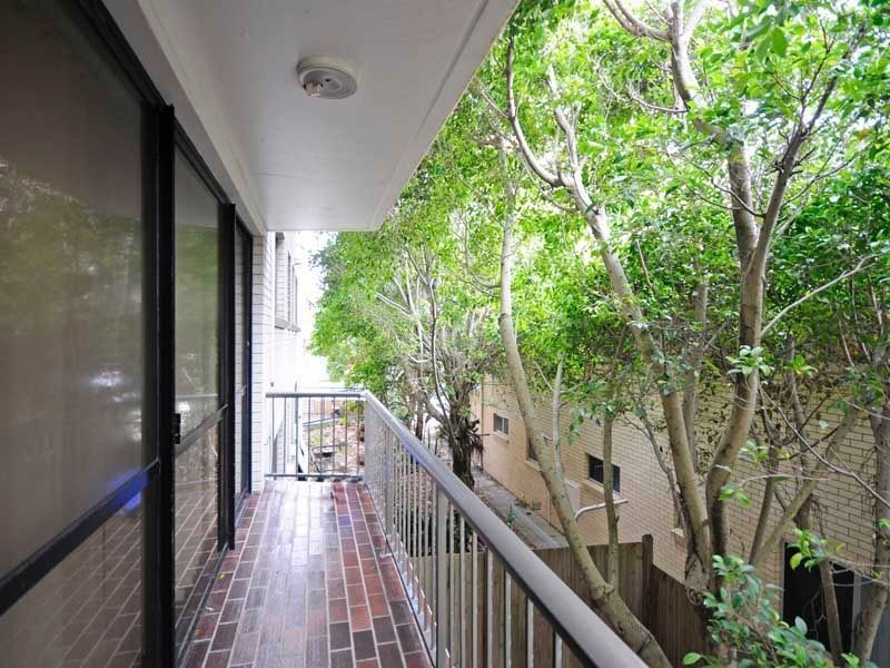 6/16 Markwell Ave, Surfers Paradise QLD 4217