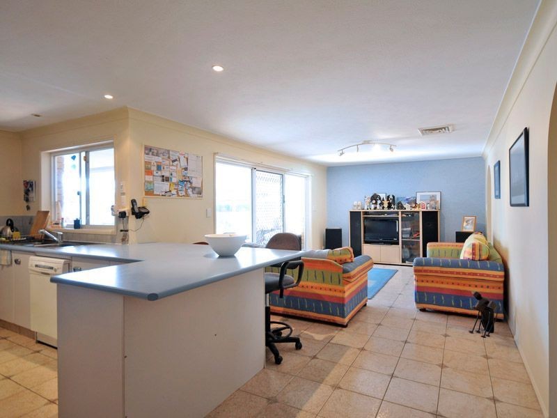 164 Christine Avenue, Burleigh Waters QLD 4220