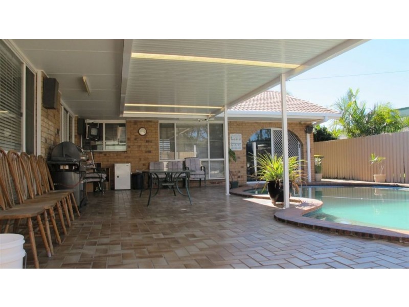 164 Christine Avenue, Burleigh Waters QLD 4220