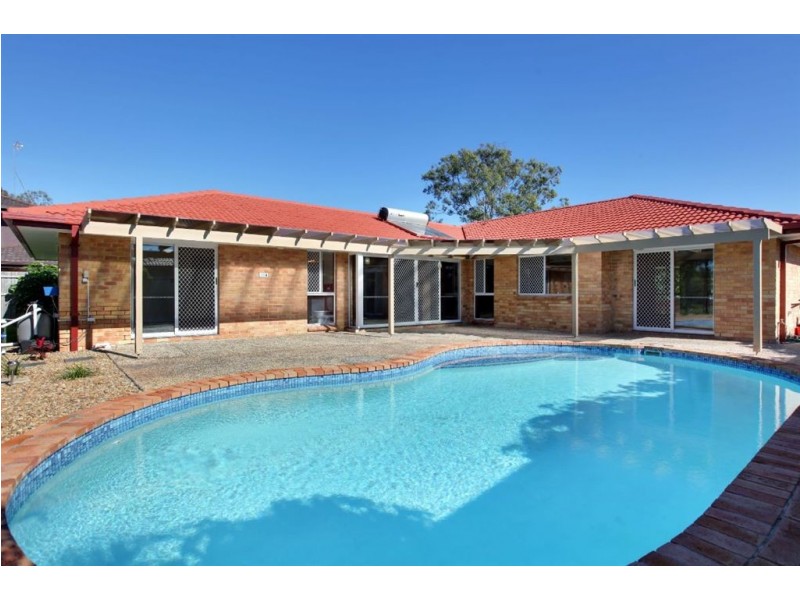 3 Long Island Court, Mermaid Waters QLD 4218