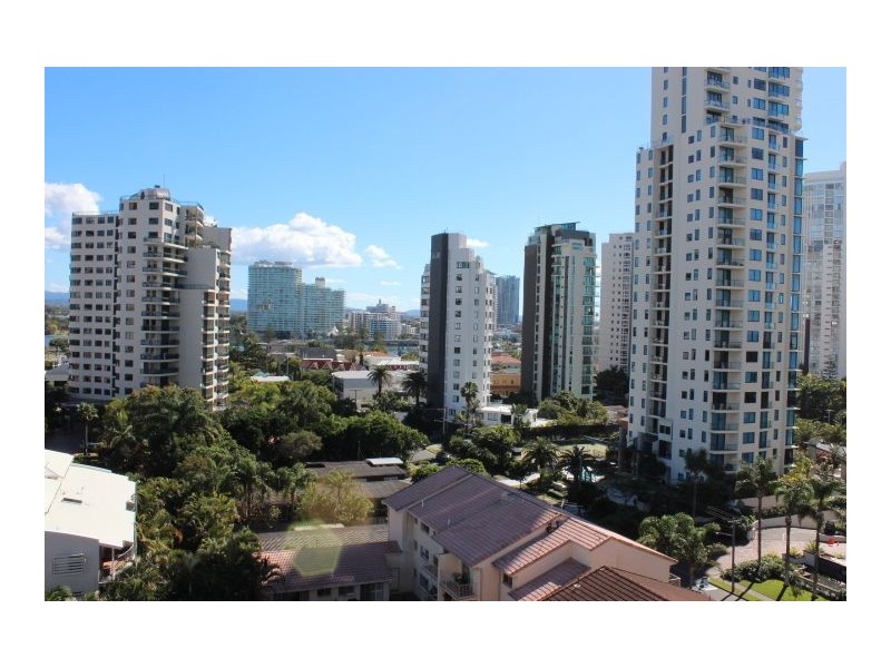 906/52 Pacific Street, Main Beach QLD 4217