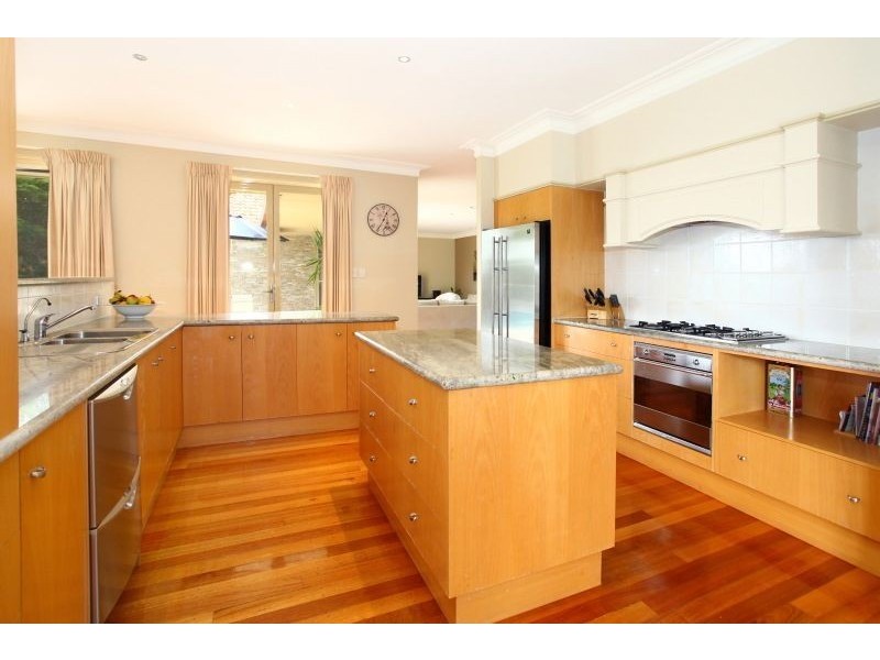 12 Luke Court, Worongary QLD 4213
