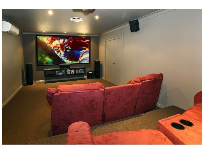 12 Luke Court, Worongary QLD 4213
