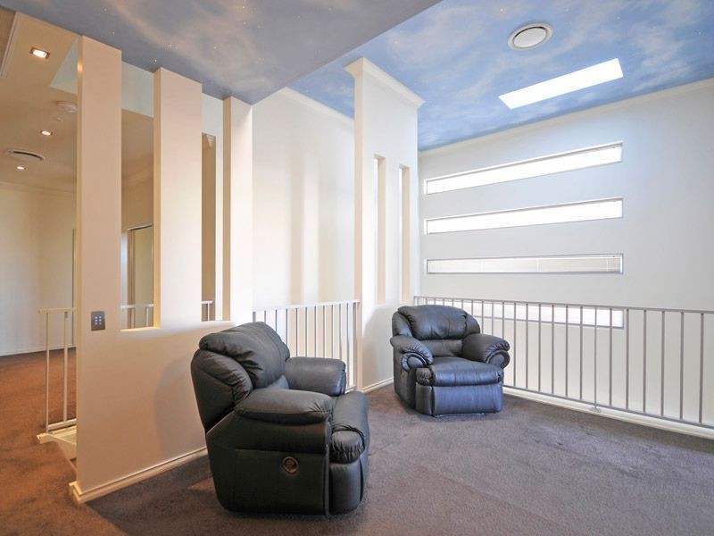 1/13 Pisa Court, Surfers Paradise QLD 4217