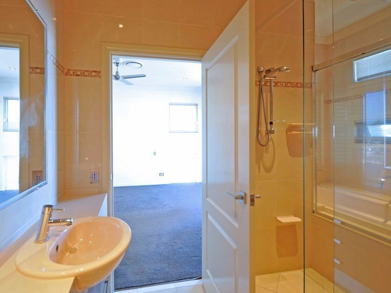 1/13 Pisa Court, Surfers Paradise QLD 4217