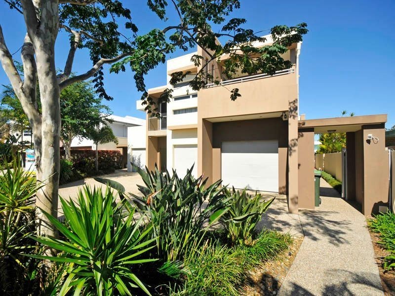 2/13 Pisa Court, Surfers Paradise QLD 4217