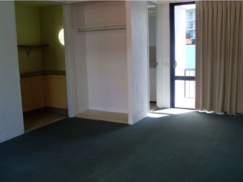 26/2877 Gold Coast Highway, Surfers Paradise QLD 4217