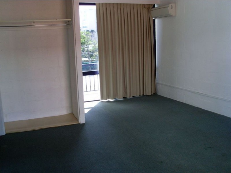 26/2877 Gold Coast Highway, Surfers Paradise QLD 4217