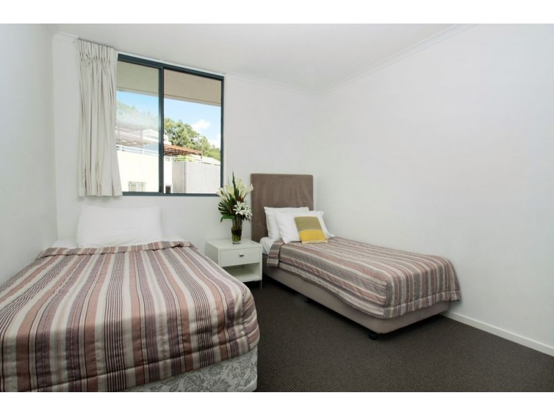 1122/1 Ocean Street, Burleigh Heads QLD 4220