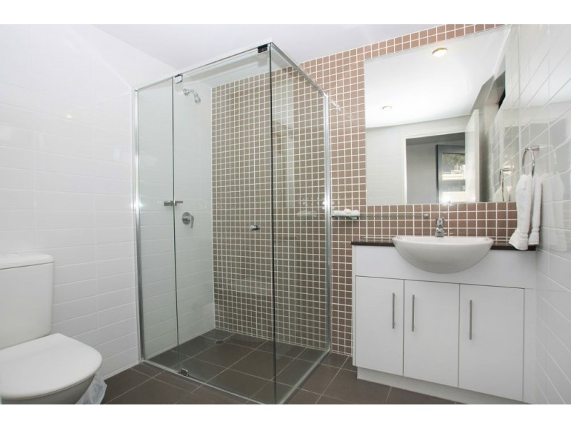 1122/1 Ocean Street, Burleigh Heads QLD 4220