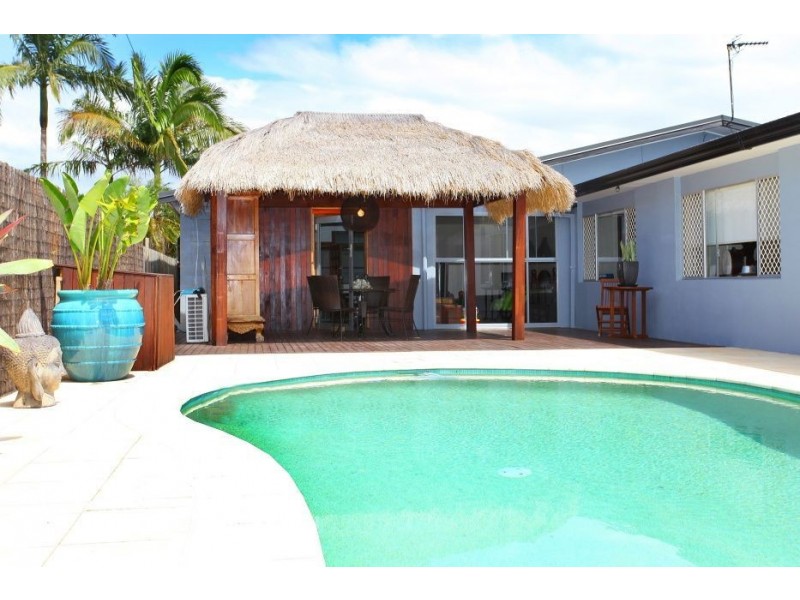 5 McCleary Street, Sorrento QLD 4217