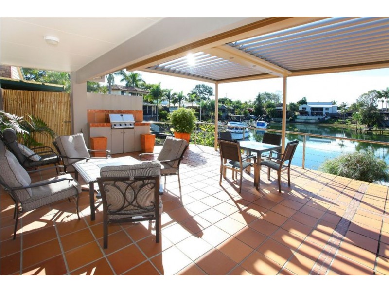 137 Witt Ave, Carrara QLD 4211