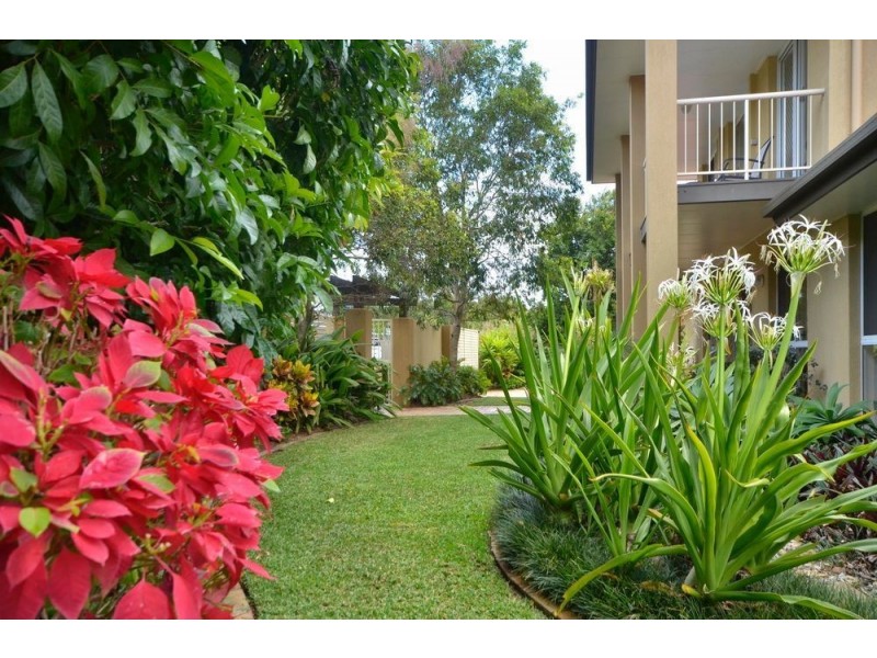 3 Montebello Court, Mermaid Waters QLD 4218