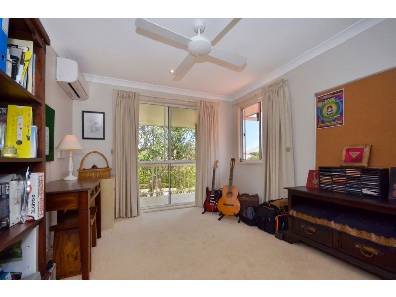 3 Montebello Court, Mermaid Waters QLD 4218