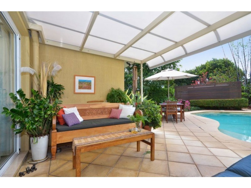 3 Montebello Court, Mermaid Waters QLD 4218